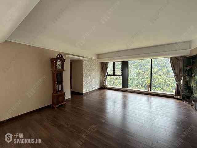 Mid Levels Central - Tavistock II 16