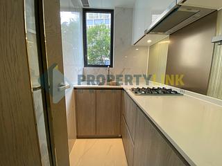 Sai Ying Pun - The Queens 10