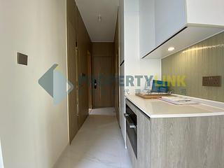 Sai Ying Pun - The Queens 11