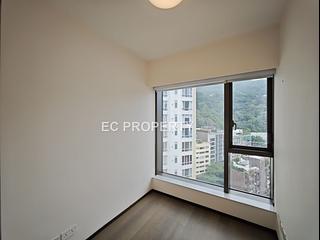 Happy Valley - Regent Hill 12