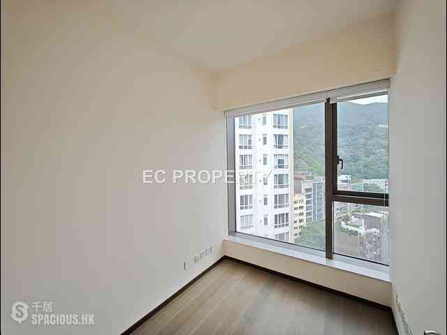 Happy Valley - Regent Hill 13
