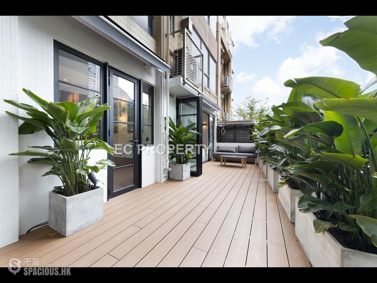 Stubbs Road - The Notting Hill 01