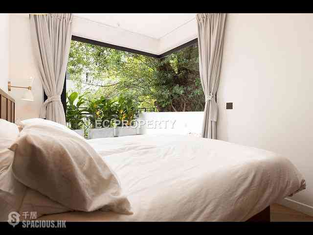Stubbs Road - The Notting Hill 06