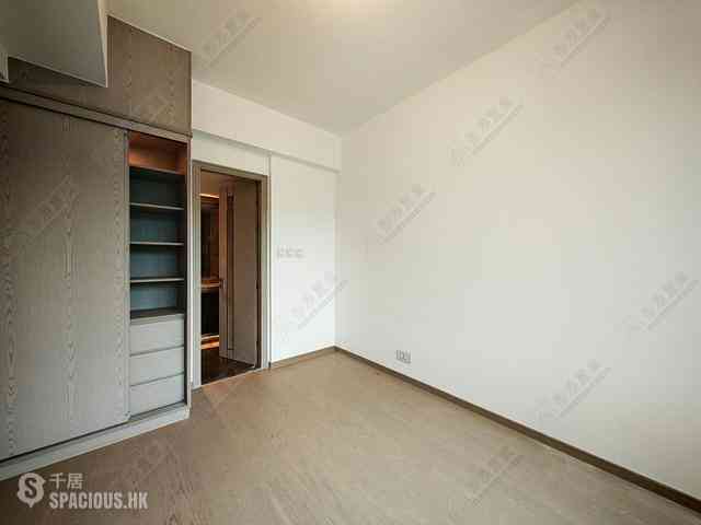 Wong Chuk Hang - The Southside Phase 3B Blue Coast Tower 1A 07