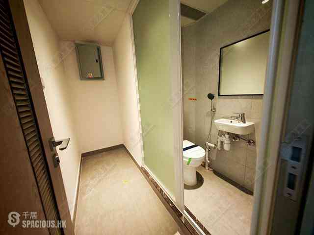 Wong Chuk Hang - The Southside Phase 3B Blue Coast Tower 1A 08