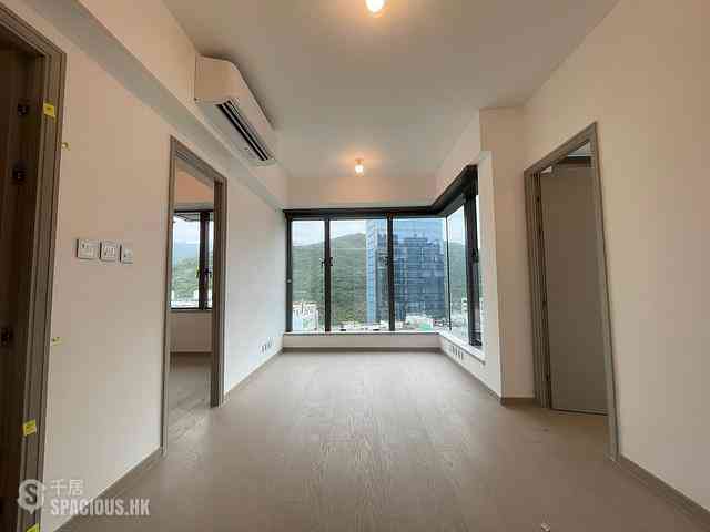 Wong Chuk Hang - The Southside Phase 3C Blue Coast II 01