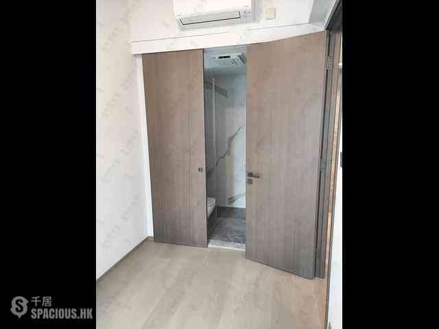 Sai Ying Pun - 15 Western Street 04
