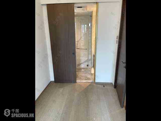 Sai Ying Pun - 15 Western Street 05