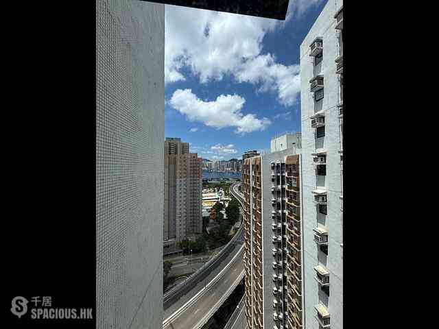 Shau Kei Wan - Perfect Mount Gardens 02