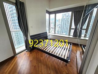 Wan Chai - The Avenue 03