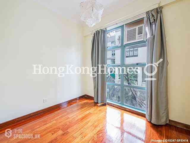 Pok Fu Lam - Bisney Terrace 07