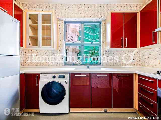 Pok Fu Lam - Bisney Terrace 09
