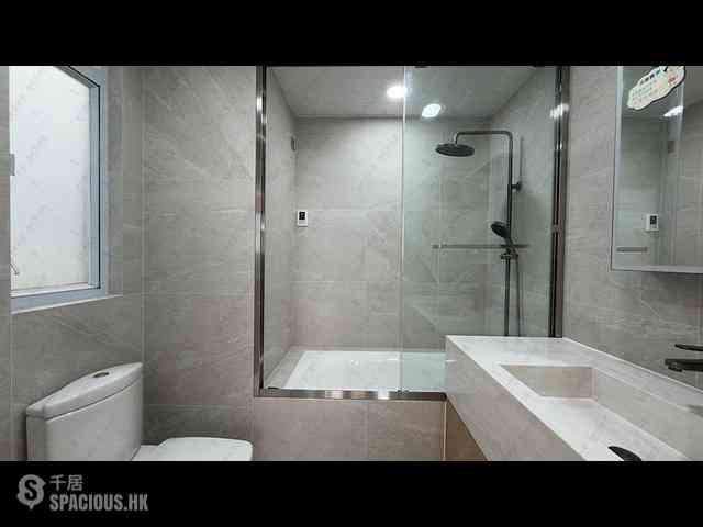 Chung Hom Kok - Hillgrove 10