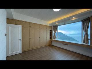 Chung Hom Kok - Hillgrove 11