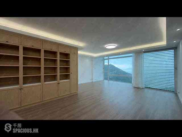 Chung Hom Kok - Hillgrove 02