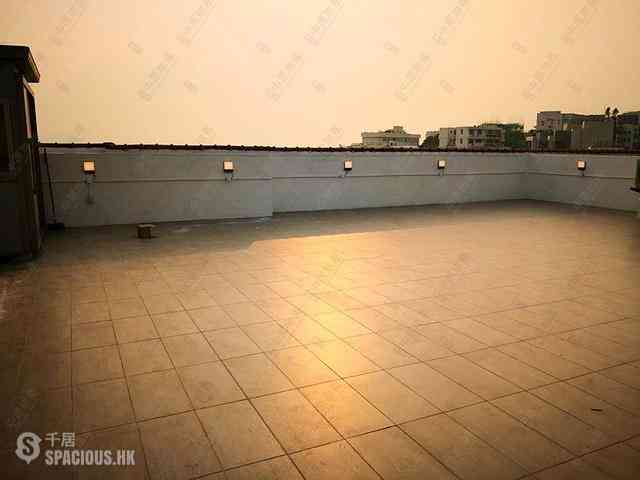 Chung Hom Kok - Hillgrove 16