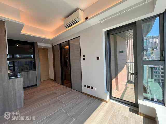 Sai Ying Pun - One・Artlane 03