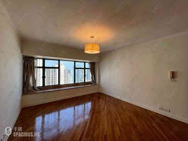 Mid Levels Central - Robinson Place Block 2 08