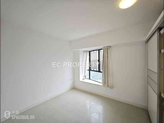Repulse Bay - The Brentwood 13