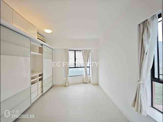Repulse Bay - The Brentwood 09