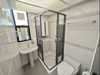 Repulse Bay - The Brentwood 15