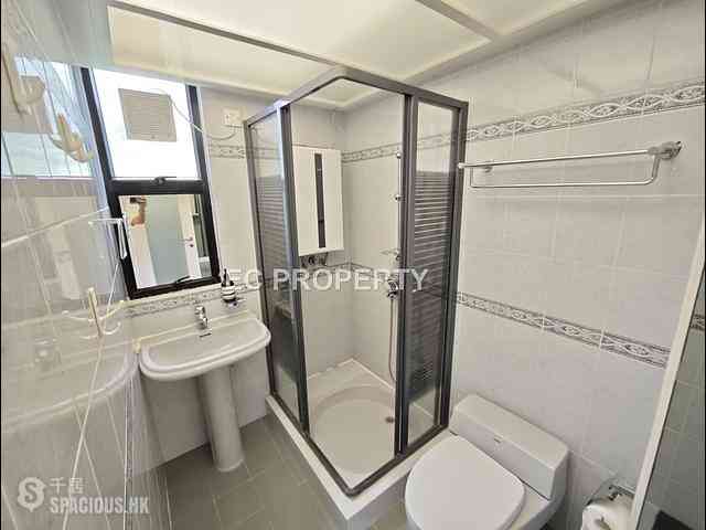 Repulse Bay - The Brentwood 15
