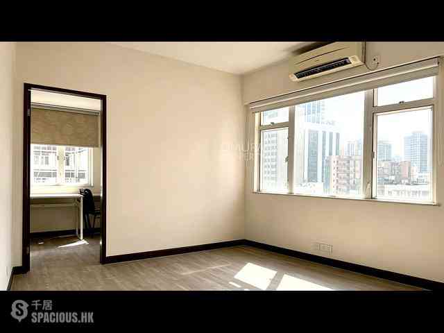 Wan Chai - Everwin Mansion 04