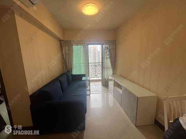 Kennedy Town - The Merton Tower 1 05