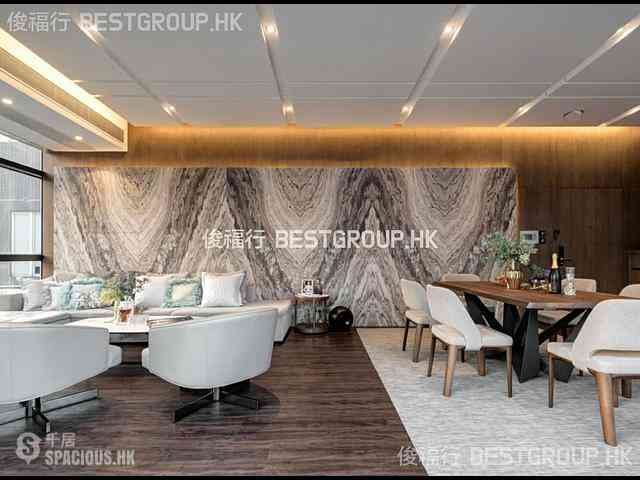 Soho - Centrestage 02
