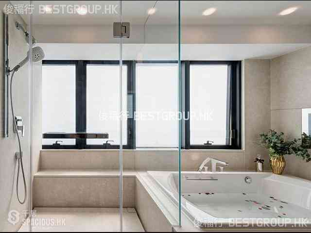 Soho - Centrestage 10