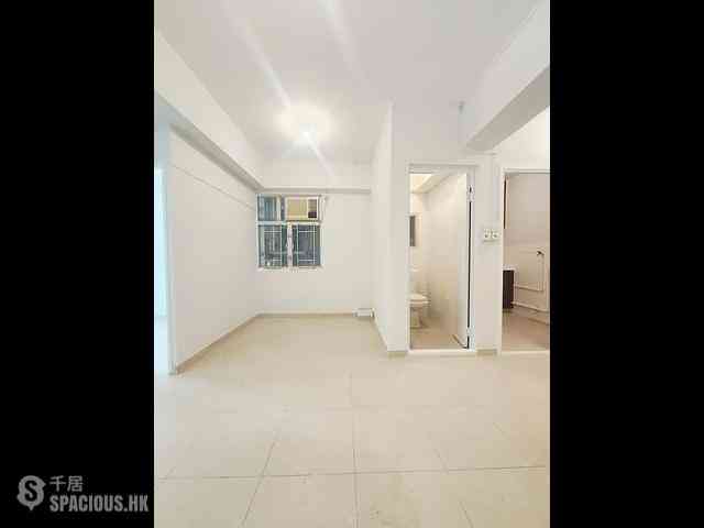 Quarry Bay - Kam Hoi Mansion 01
