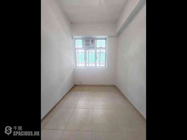 Quarry Bay - Kam Hoi Mansion 04