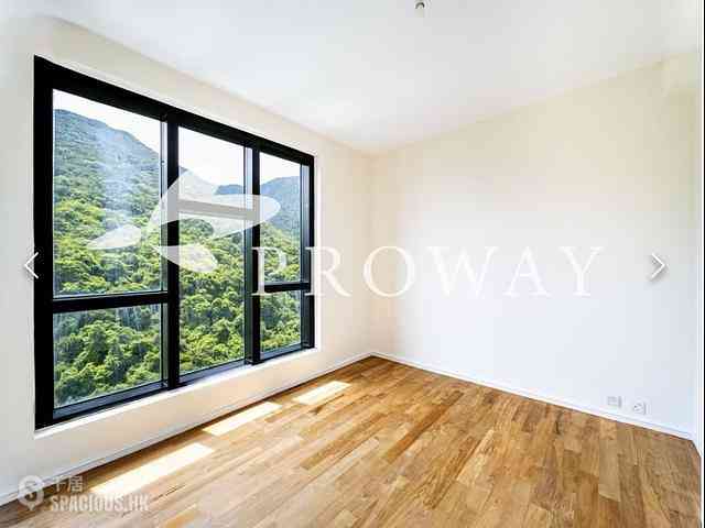 Repulse Bay - Helene Tower 09