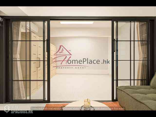 Central - 20, Gage Street 06