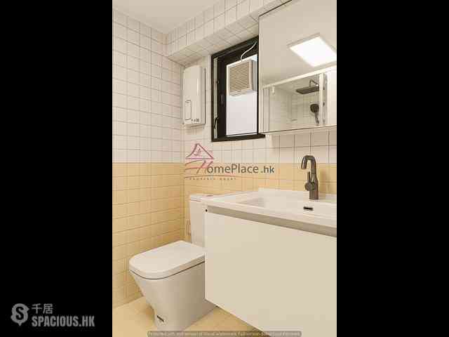 Central - 20, Gage Street 07
