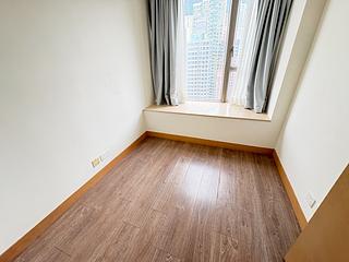 Sai Ying Pun - Island Crest 06