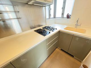 Sai Ying Pun - Island Crest 11