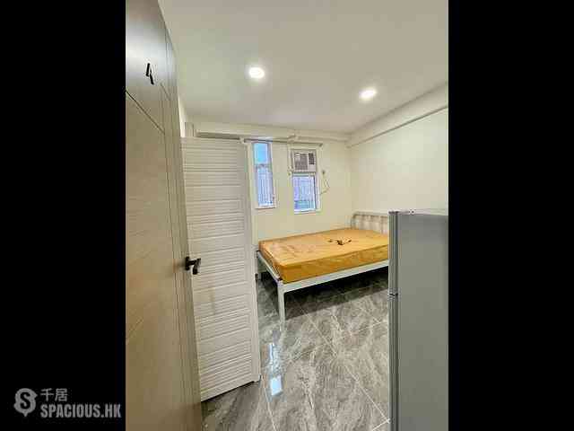 Tsim Sha Tsui - Golden Mansion 03