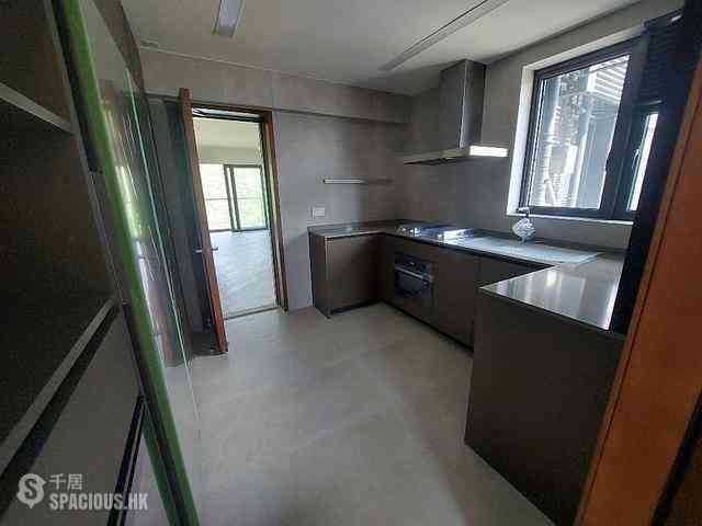 Pok Fu Lam - Victoria Coast Block A 04