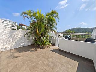 Chung Hom Kok - Jadebeach Villa 04
