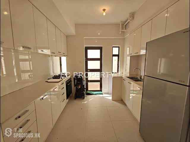 Chung Hom Kok - Jadebeach Villa 09