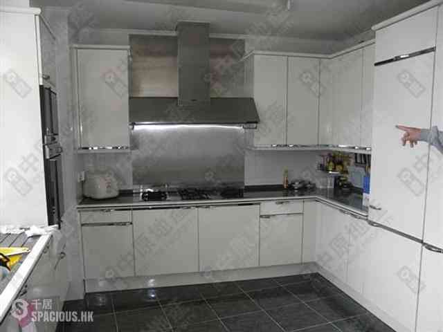 Stanley - Faber Villa 03