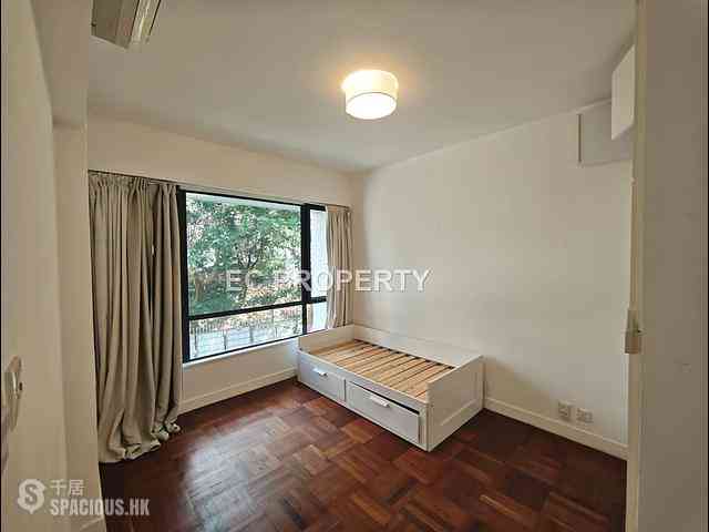 Repulse Bay - Burnside Estate 16