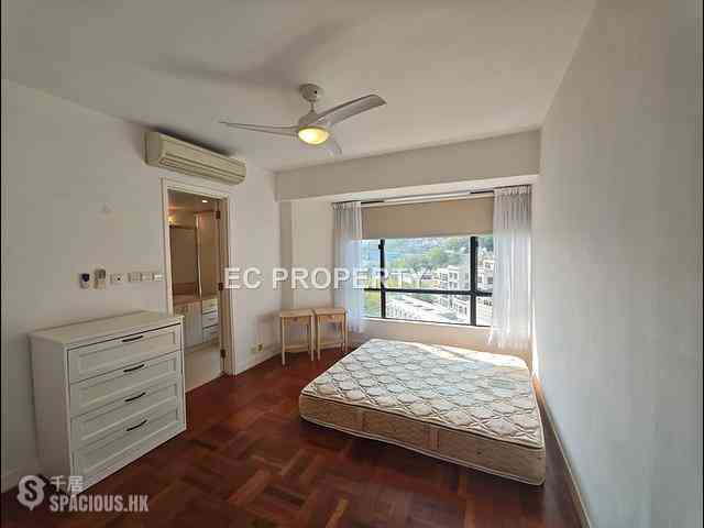 Repulse Bay - Burnside Estate 10