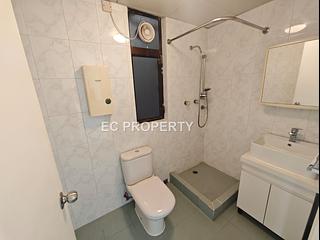 Repulse Bay - Burnside Estate 18