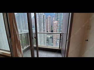 Sai Ying Pun - Island Crest Block 1 06