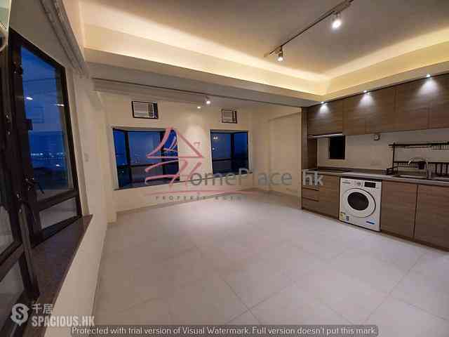 Sai Ying Pun - Connaught Garden 01
