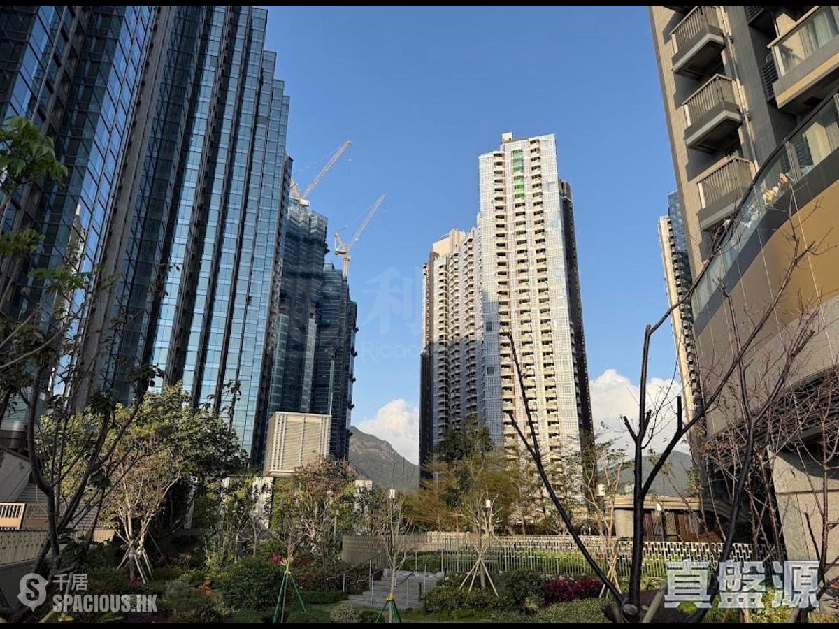 Wong Chuk Hang - The Southside Phase 3B Blue Coast Tower 2B 01