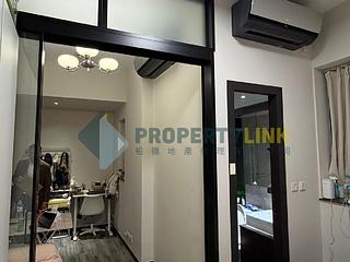 Sheung Wan - AVA128 04