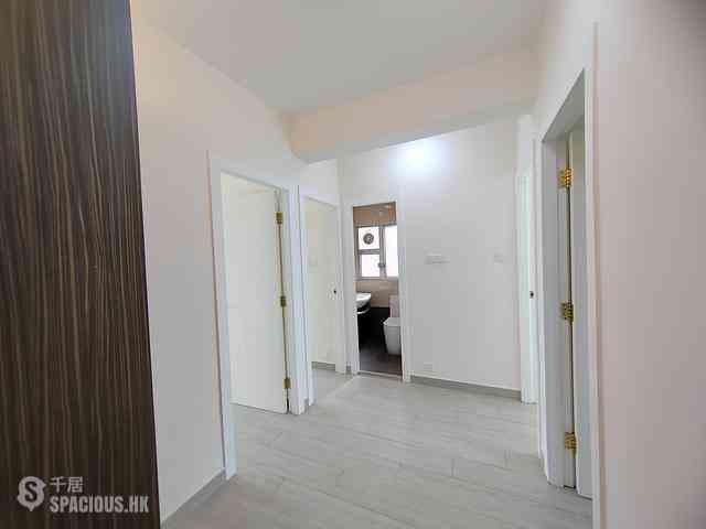 Tai Hang - Grand Deco Tower 07